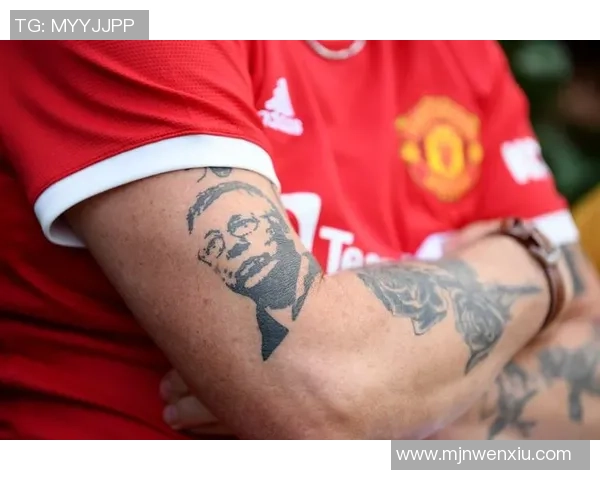 日本足球天才加盟曼联引爆全球关注助力红魔重返巅峰